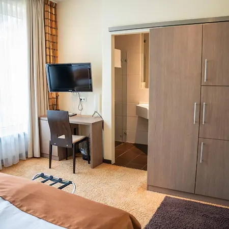Am-schlosspark Hotell